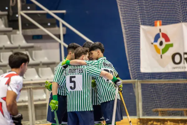 Fotos del partido C.D. MUNDAIZ - R.S. TENIS [89]