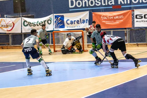 Fotos del partido C.D. MUNDAIZ - R.S. TENIS [157]