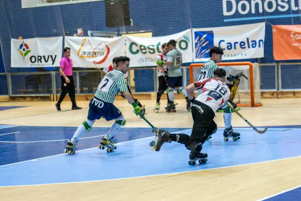 Fotos del partido C.D. MUNDAIZ - R.S. TENIS [211]